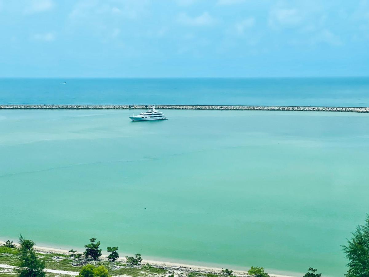 New Seaview Families Suite - Breezy Blue Kuala Terengganu Exterior foto